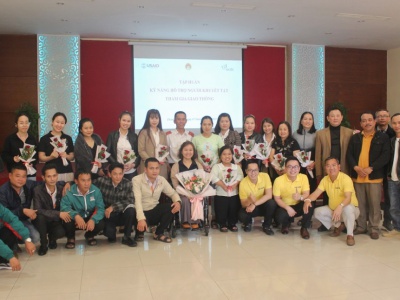 Thua Thien Hue: Training on disability equality and skills in working with persons with disabilities for managers, taxi/bus drivers, and bus assistants